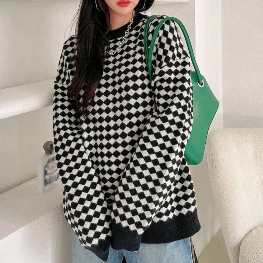 SOLD DAZY Checker Pattern Drop Shoulder Sweater - Picture 5 of 10